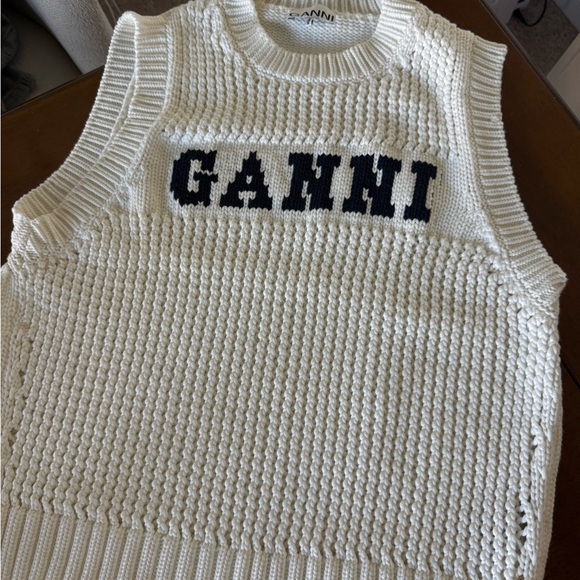 GANNI White Knit Sweater Vest - Picture 2 of 3
